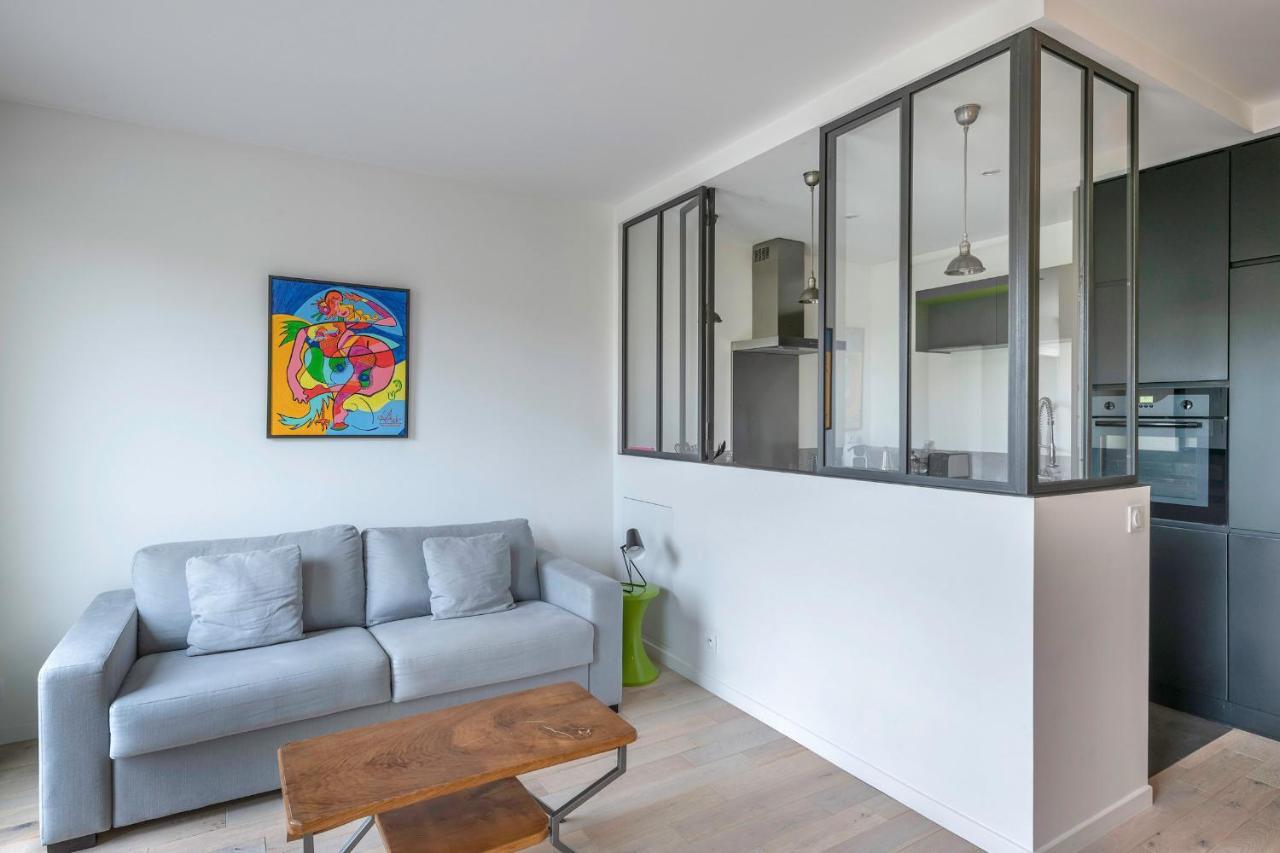 En Plein Coeur De Ville Bel Appartement Pour 6 Nantes Bagian luar foto