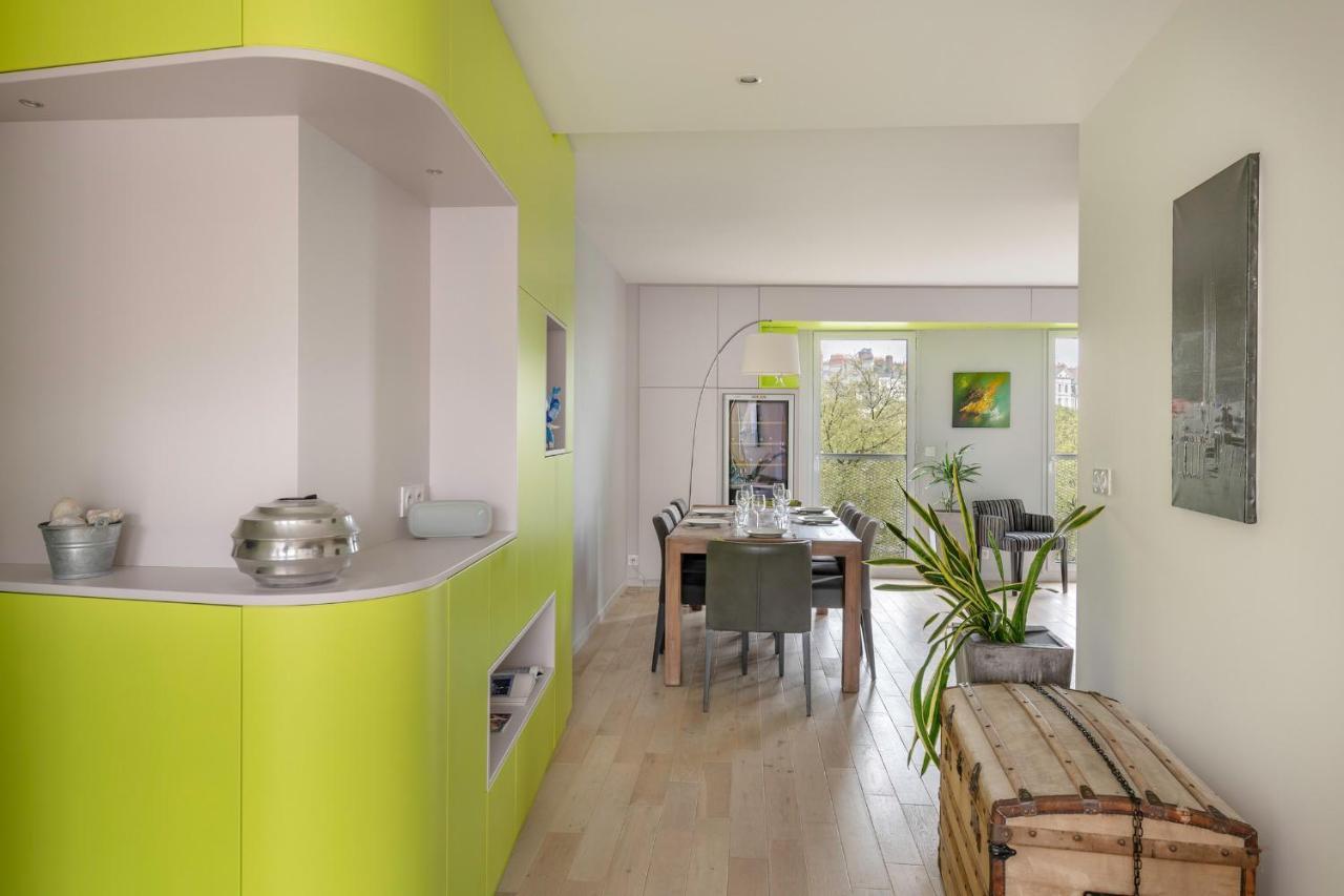 En Plein Coeur De Ville Bel Appartement Pour 6 Nantes Bagian luar foto