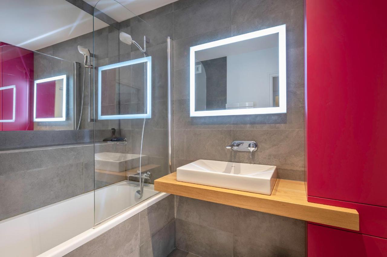 En Plein Coeur De Ville Bel Appartement Pour 6 Nantes Bagian luar foto